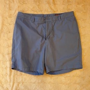 Vineyard Vines Light Blue Club Short Mens Size 36 Lightly Worn